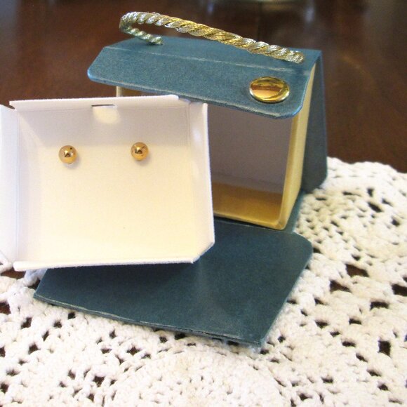 Revers. 10Kt Gold Ball & Fresh Water Pearl 2-in-1 Earrings NWT - Picture 6 of 7